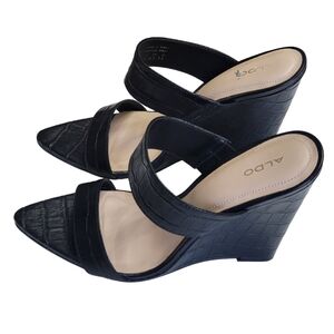 Aldo Made in Brazil Crocodile Print Leather Wedge Mule. Size 8